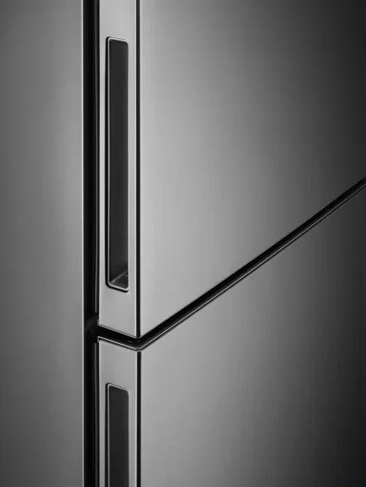 Холодильник Electrolux LNT 7ME36 X3