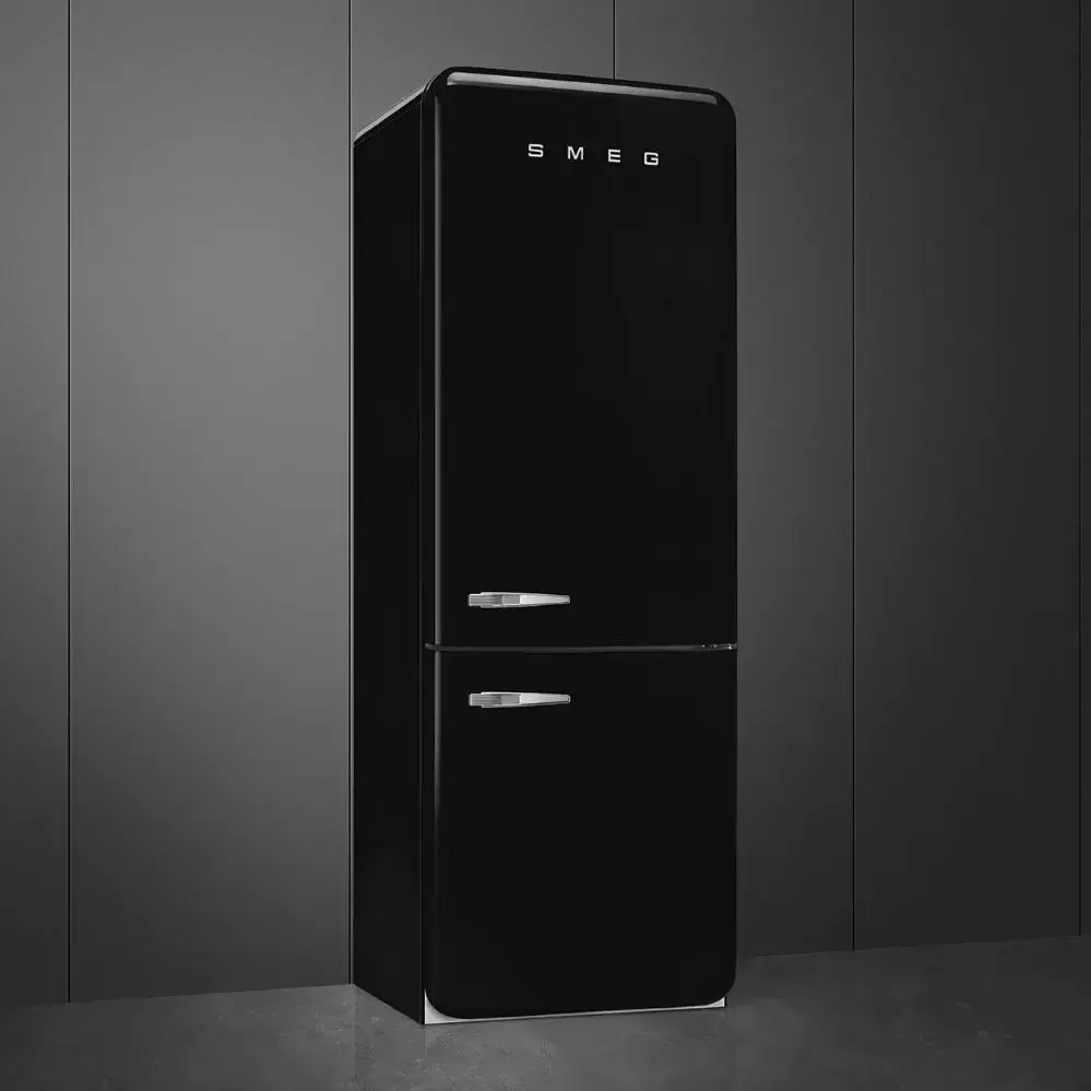 Холодильник Smeg FAB38RBL