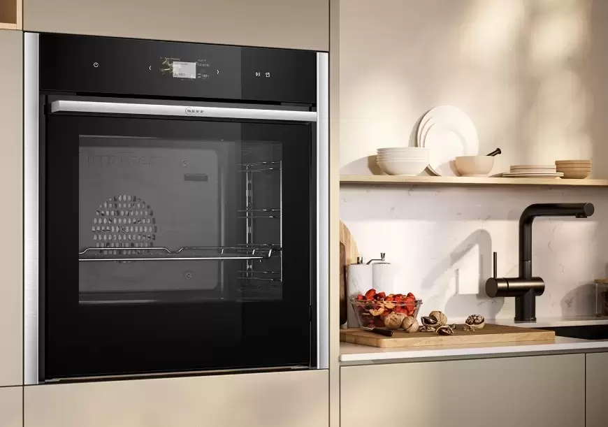 Духовой шкаф с паром Neff B64FS31N0
