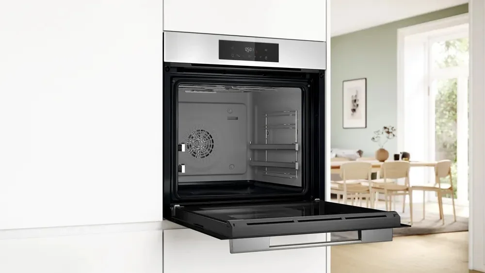 Духовой шкаф Bosch HJG852YW0T