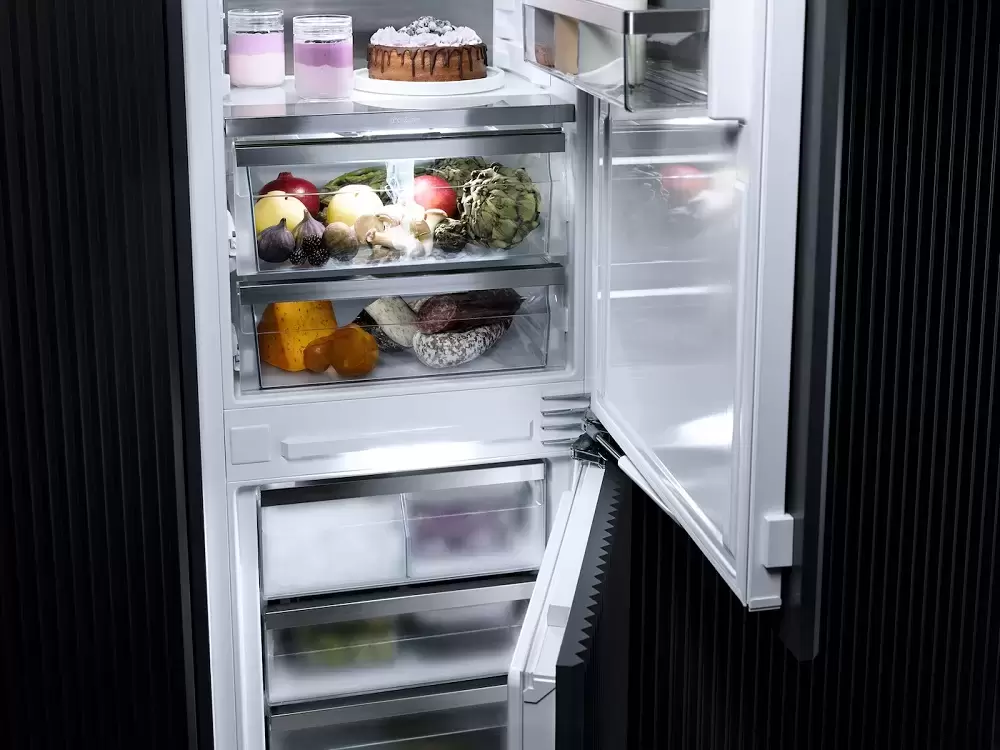 Встраиваемый холодильник Miele KFN 7795 D