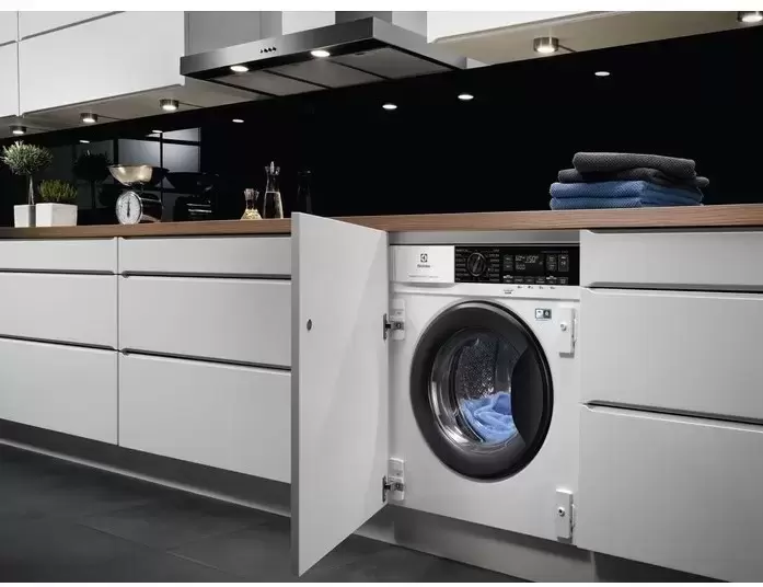 Встраиваемая стирально-сушильная машина Electrolux EW7W368SI