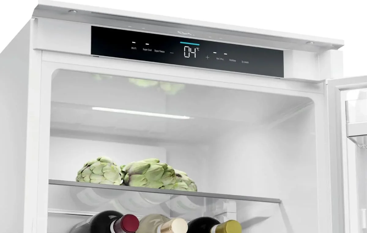 Встраиваемый холодильник Haier HBCN5190U1