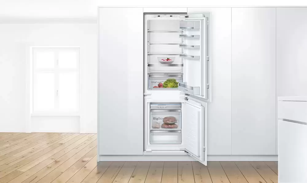 Встраиваемый двухкамерный холодильник Bosch KIS86AFE0