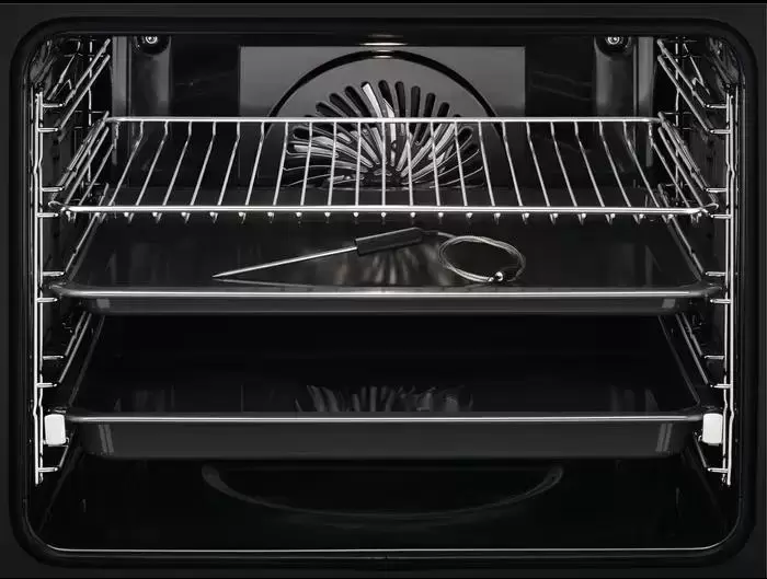 Духовой шкаф Electrolux EOE7P31Z
