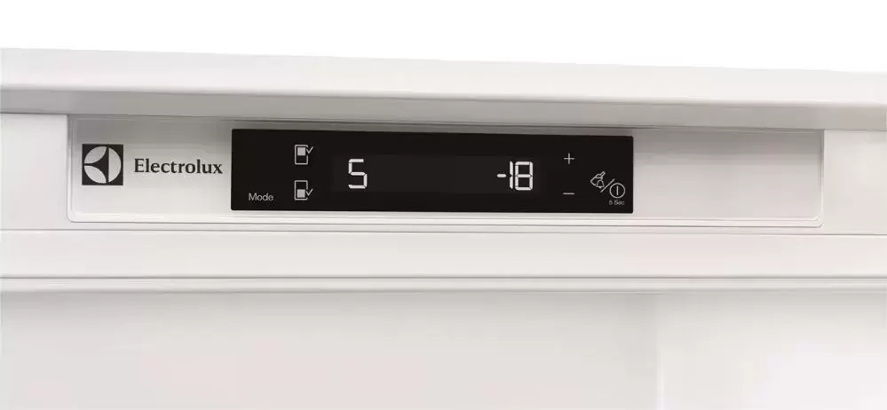 Холодильник Electrolux ENG2693AOW