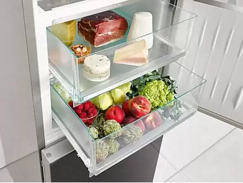 Холодильник Miele KF 37673 iD с витрины, новый (без фирменной коробки)