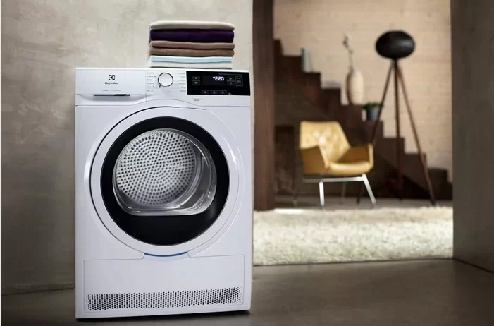 Сушильная машина Electrolux EW8HR359S