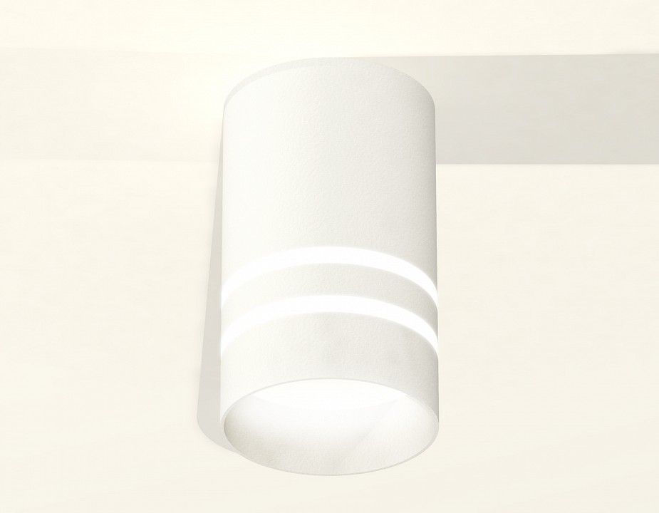 Накладной светильник Ambrella Light XS XS6301062