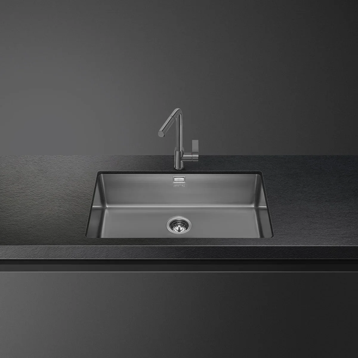 Мойка Smeg Mira VSTR71DKX темная нержавеющая сталь