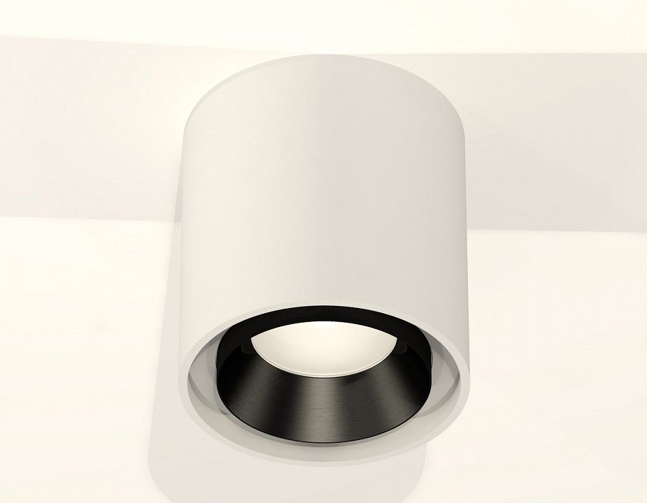 Накладной светильник Ambrella Light XS XS7722002