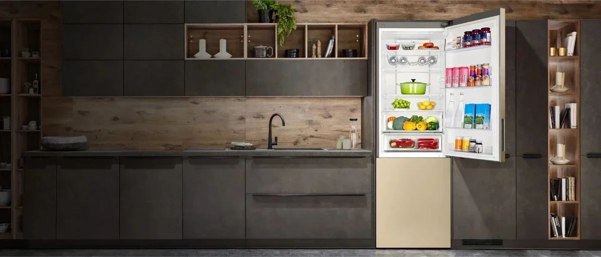 Холодильник Haier C4F640CGGU1
