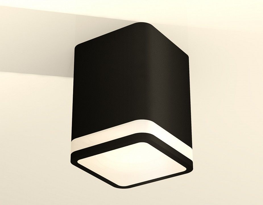 Накладной светильник Ambrella Light XS XS7813020