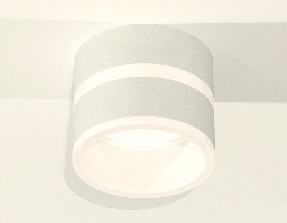 Накладной светильник Ambrella Light XS XS8101019