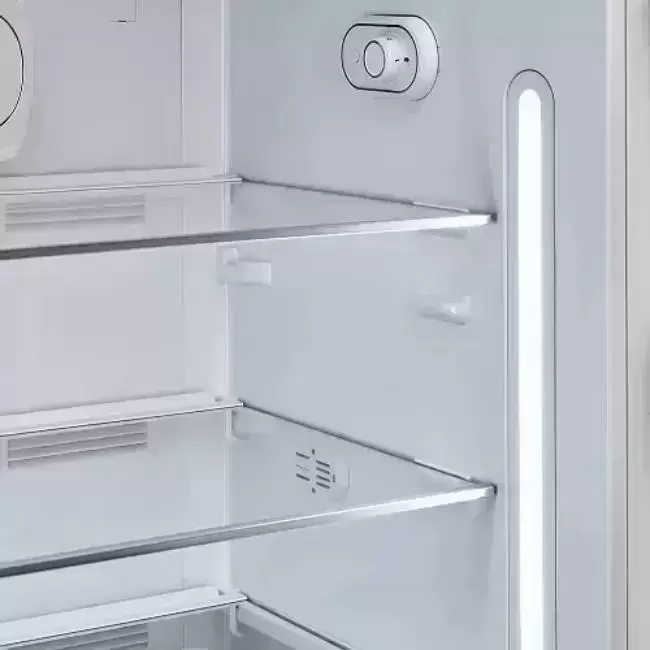 Холодильник Smeg FAB28RDMC3