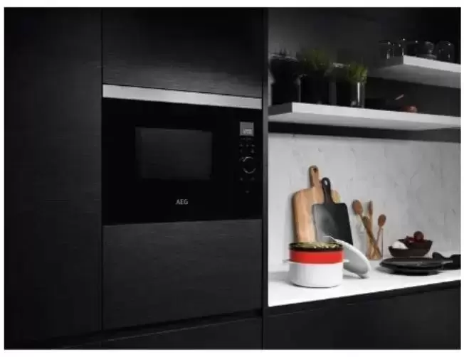 Встраиваемая микроволновая печь AEG MBE2658DEM