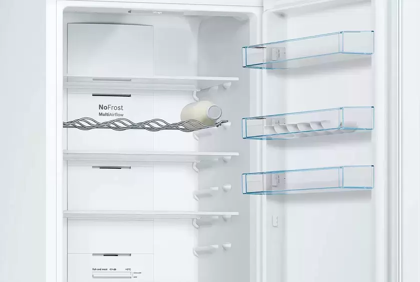 Двухкамерный холодильник Bosch KGN39VWEQ