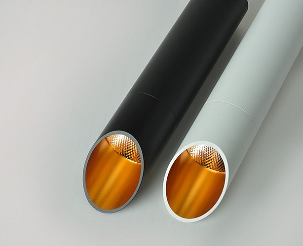Накладной светильник Italline M03-004 M03-004/600 white