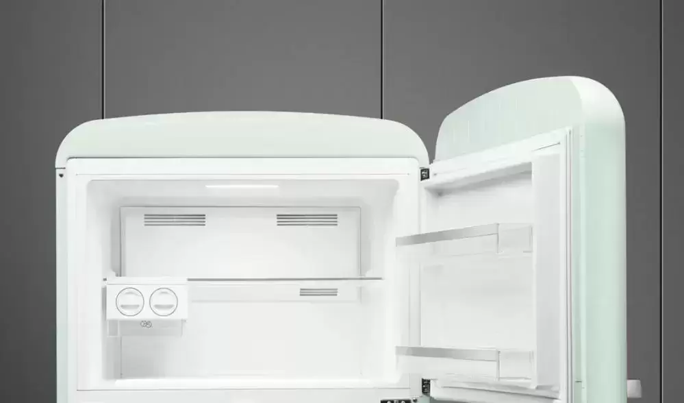 Холодильник Smeg FAB50RPG5