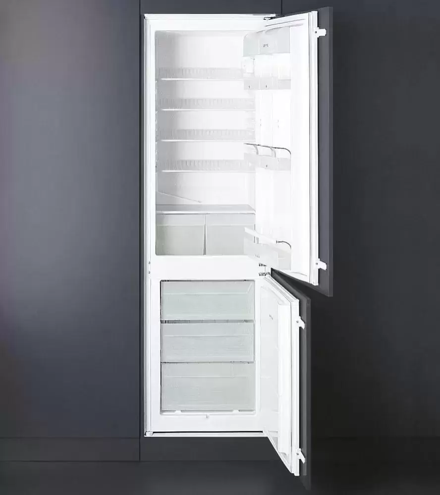 Холодильник Smeg CR321A