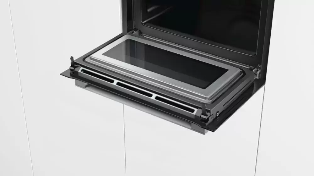 Компактный духовой шкаф Bosch CMG633BB1