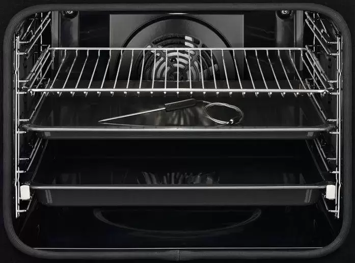 Духовой шкаф Electrolux EOE8P39WV