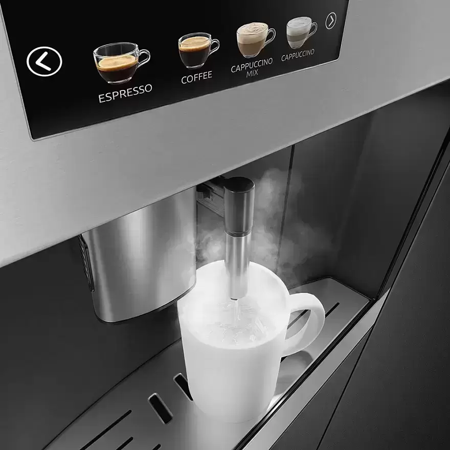 Встраиваемая кофемашина Smeg CMS4303XRU