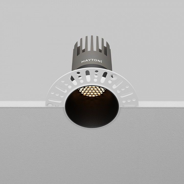 Встраиваемый светильник Maytoni Technical Омут DL120-10W-3K-TRS-B