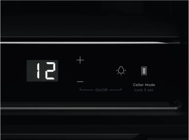 Встраиваемый винный шкаф AEG AWUS018B7B