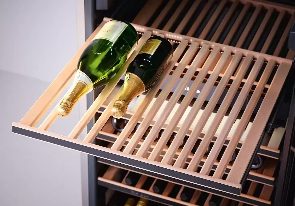 Винный шкаф Miele KWT 6833 SG