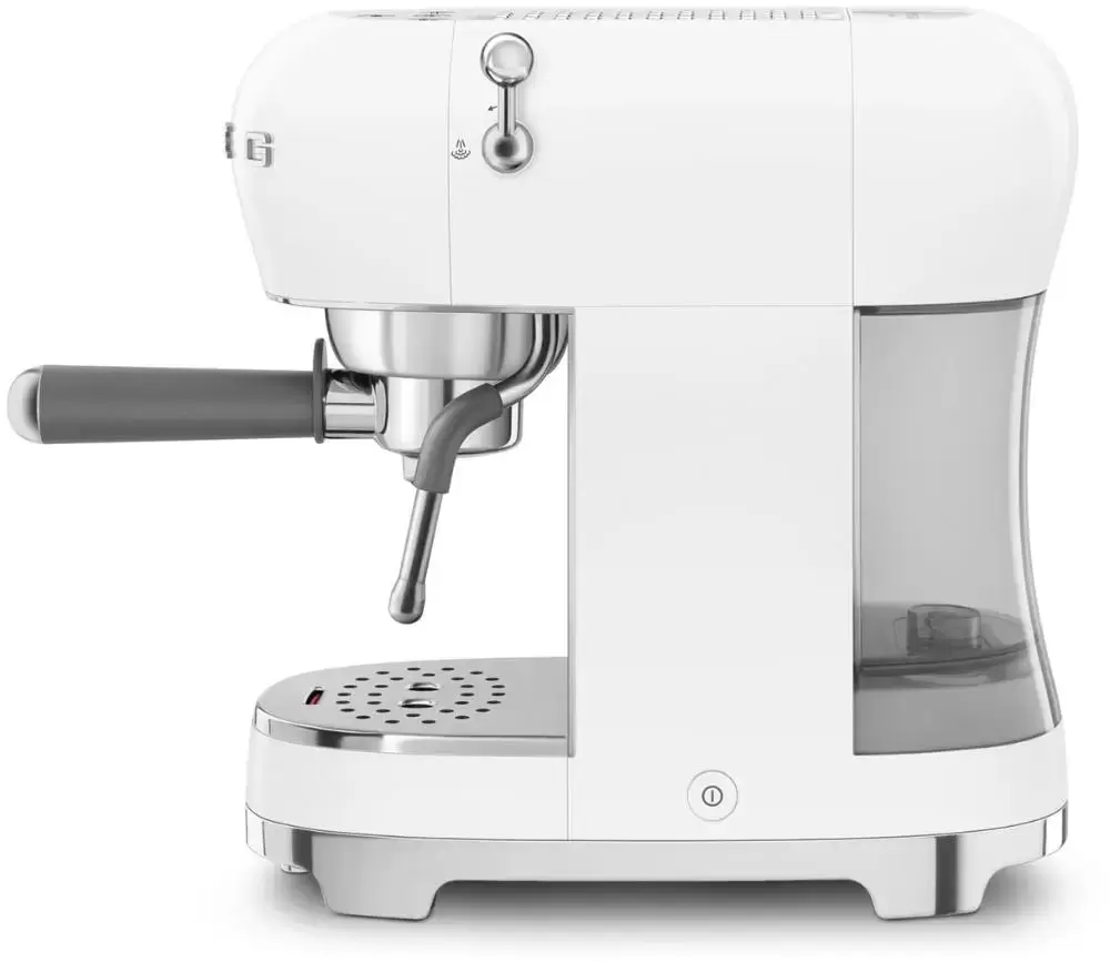 Кофемашина Smeg ECF02WHEU