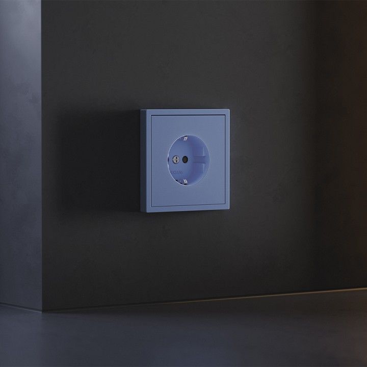 Накладка для розетки с заземлением и со шторками Voltum S70 VLS000715