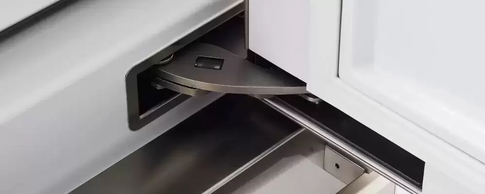 Встраиваемый холодильник Bertazzoni REF75PRL