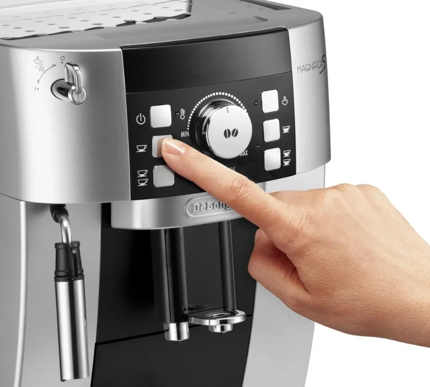 Кофемашина DeLonghi ECAM 21.117.SB