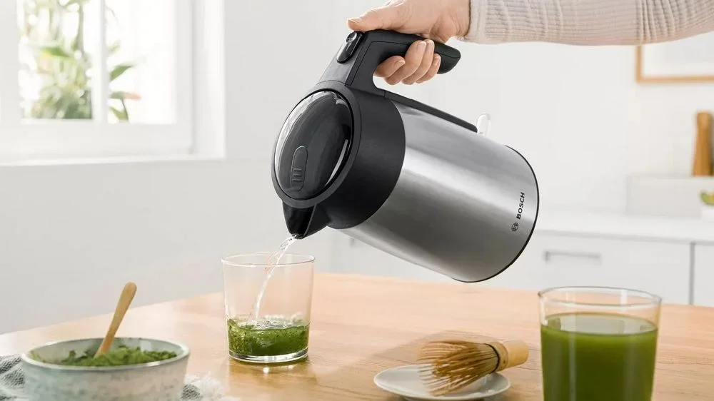 Чайник Bosch TWK7L460