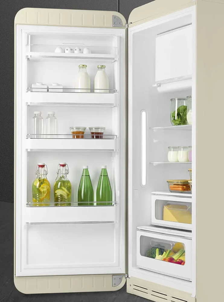 Холодильник Smeg FAB28LCR6