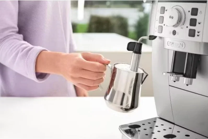 Кофемашина DeLonghi ECAM22.110.SB