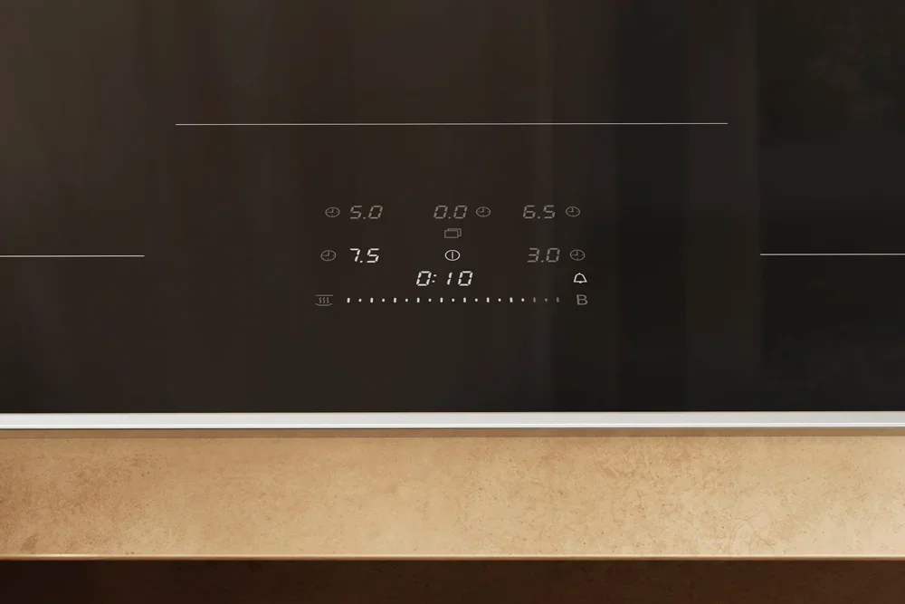 Индукционная варочная панель Miele KM 8684 FR
