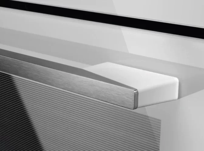 Духовой шкаф Electrolux OKC 5H50 W