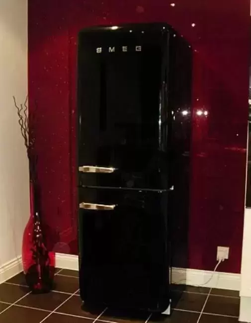 Холодильник Smeg FAB32NES7