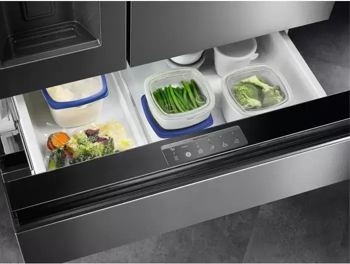 Холодильник Electrolux LLI9VF54X0