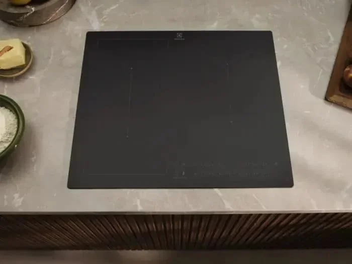 Варочная панель Electrolux EIT60433CT