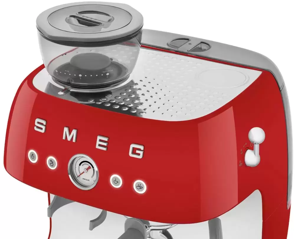 Эспрессо-кофемашина Smeg EGF03RDEU