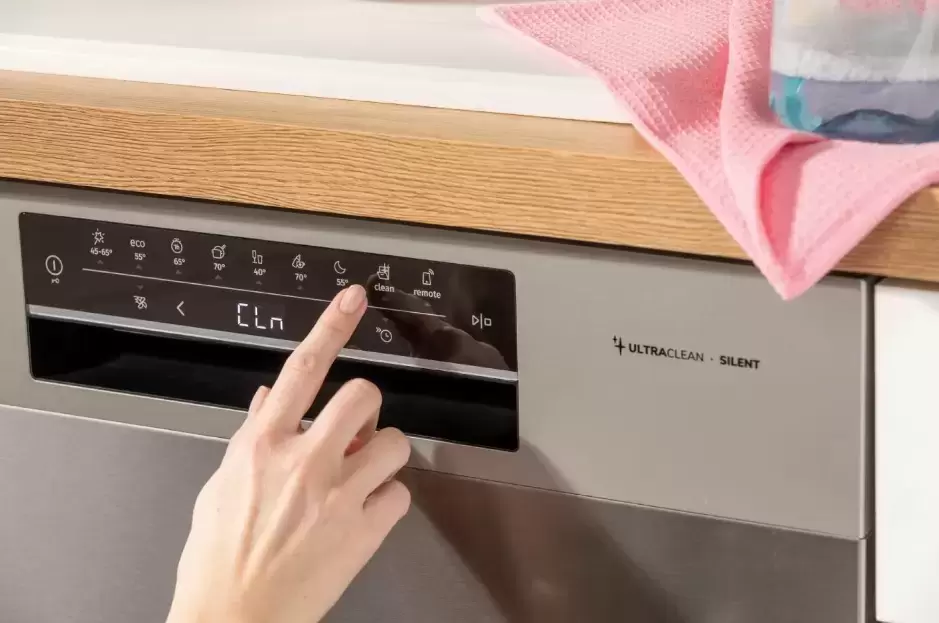 Отдельностоящая посудомоечная машина Gorenje GS643D90X