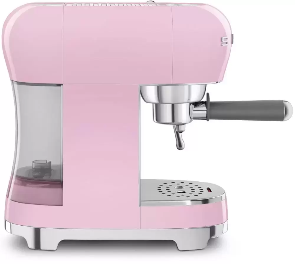 Кофемашина Smeg ECF02PKEU