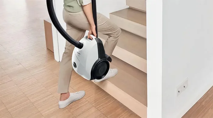Пылесос Bosch BGLS2WH1H