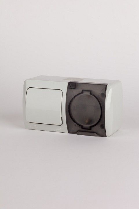 Блок с розеткой и выключателем Elbi Eleсtriс Eva 554-011500-920