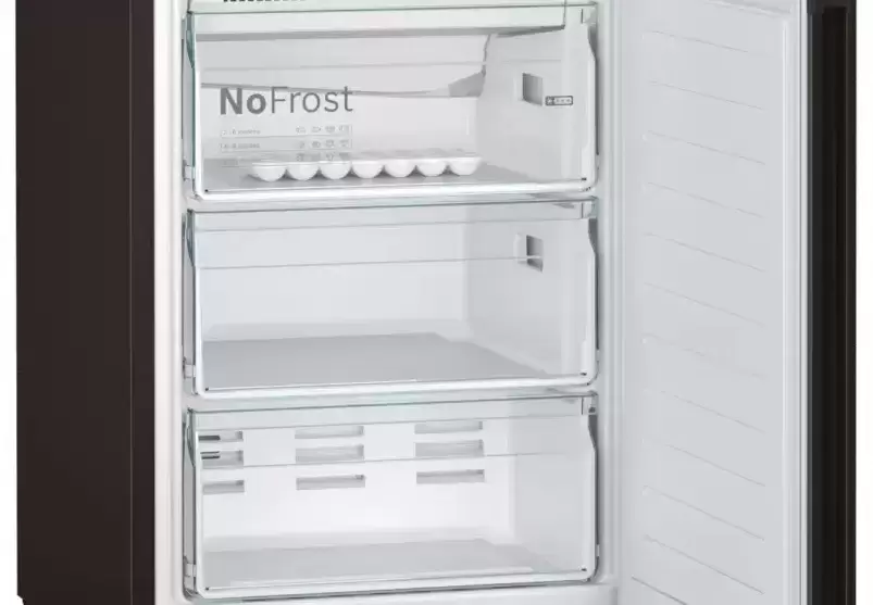 Холодильник с нижней морозильной камерой BOSCH KGN39AD31R