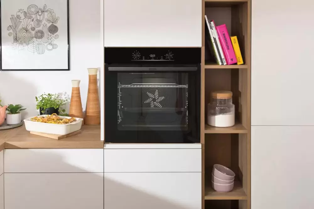 Духовой шкаф Gorenje BO6735E05B