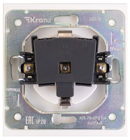 Розетка с заземлением и со шторкой, без рамки Kranz STRONG KR-78-0701-4